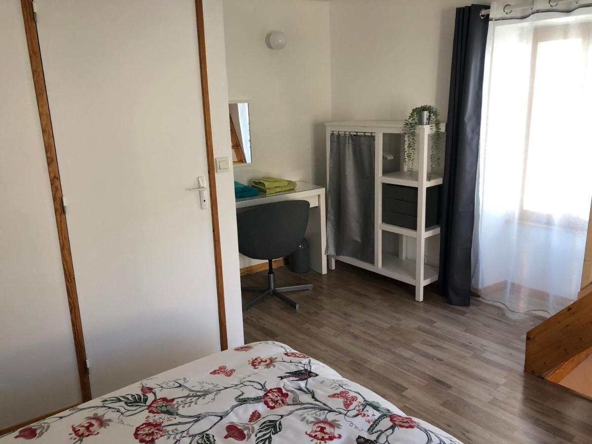 La Maisonnette Auvergnate Vertaizon 外观 照片