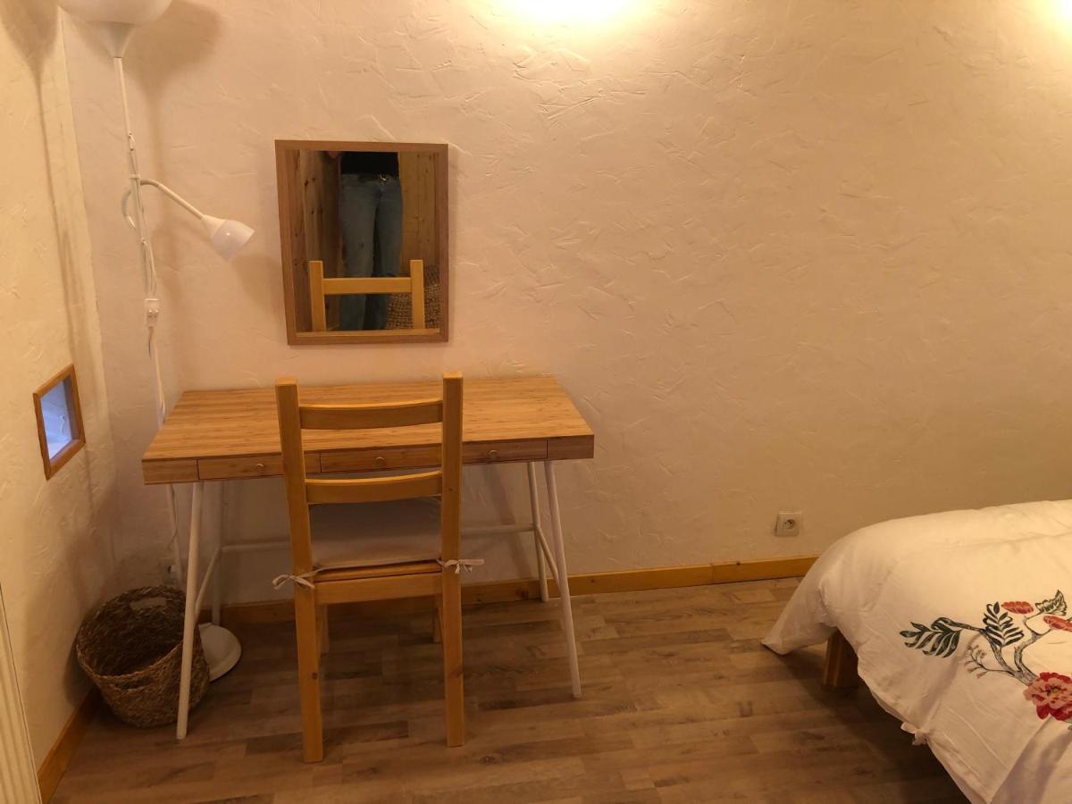 La Maisonnette Auvergnate Vertaizon 外观 照片